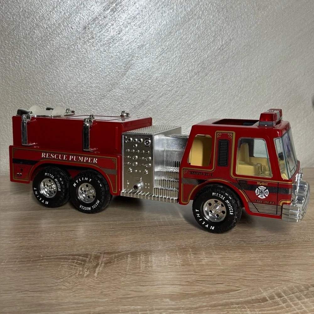 Nylint Metal Muscle Rescue Pumper Fire Truck Toy Red Diecast Vintage